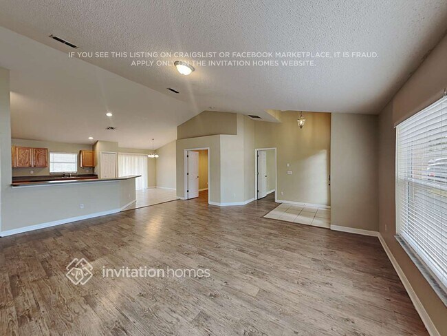 Foto del edificio - 1148 Stratton Ave