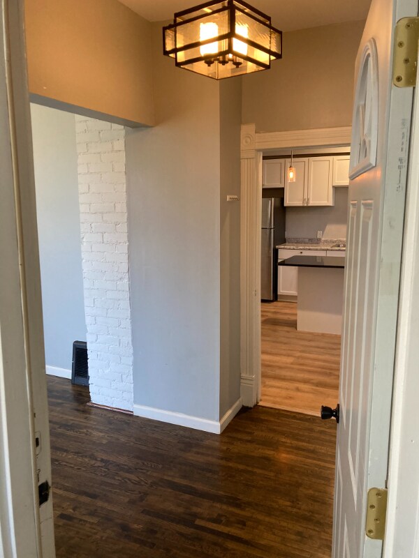 Foto del edificio - 912 5th St SW