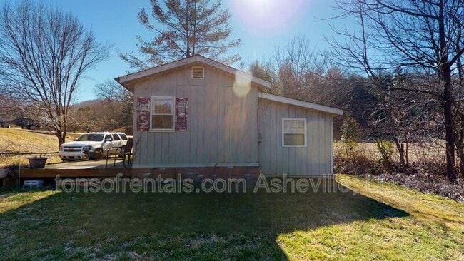 Building Photo - 416 Rose Hill Road