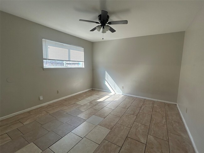 Building Photo - 6702 Biggs Ct