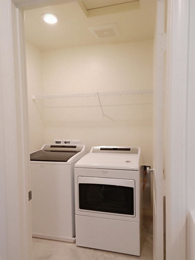Foto del edificio - 7753 Alder Forest St