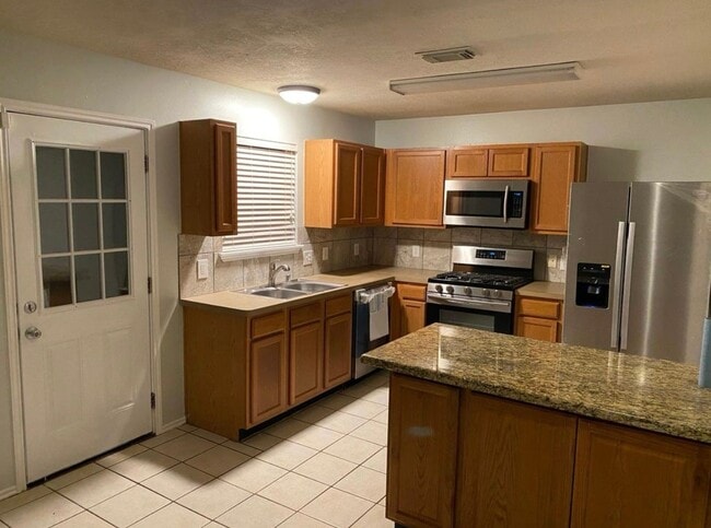 Building Photo - 17354 Wigeon Way Dr