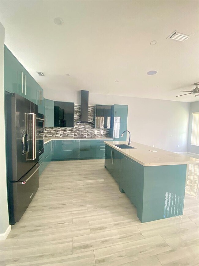 Foto del edificio - 2039 SE 18th Ct