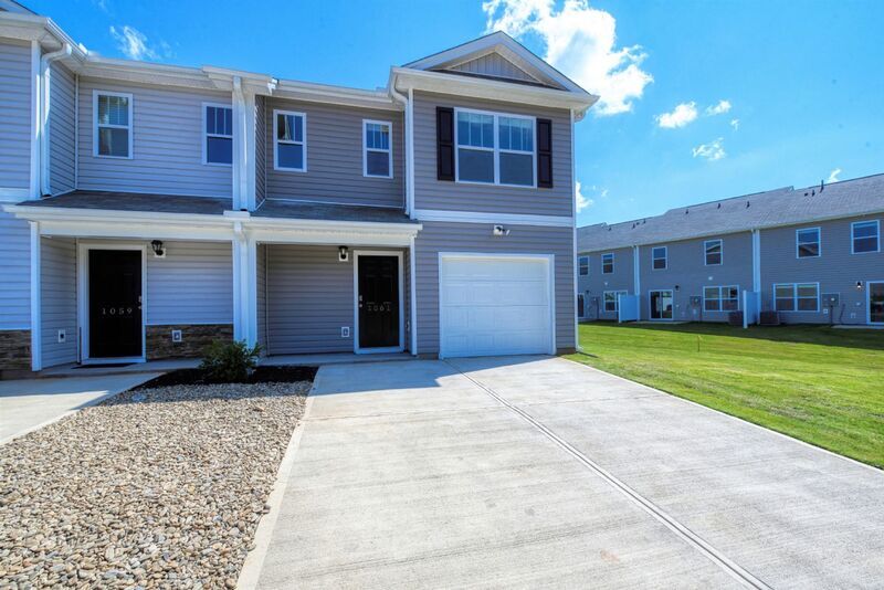 1061 Mardale Ave, Spartanburg, SC 29301 Townhome Rentals in Spartanburg SC