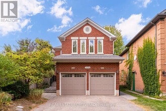 Building Photo - 2454 Willowburne Dr