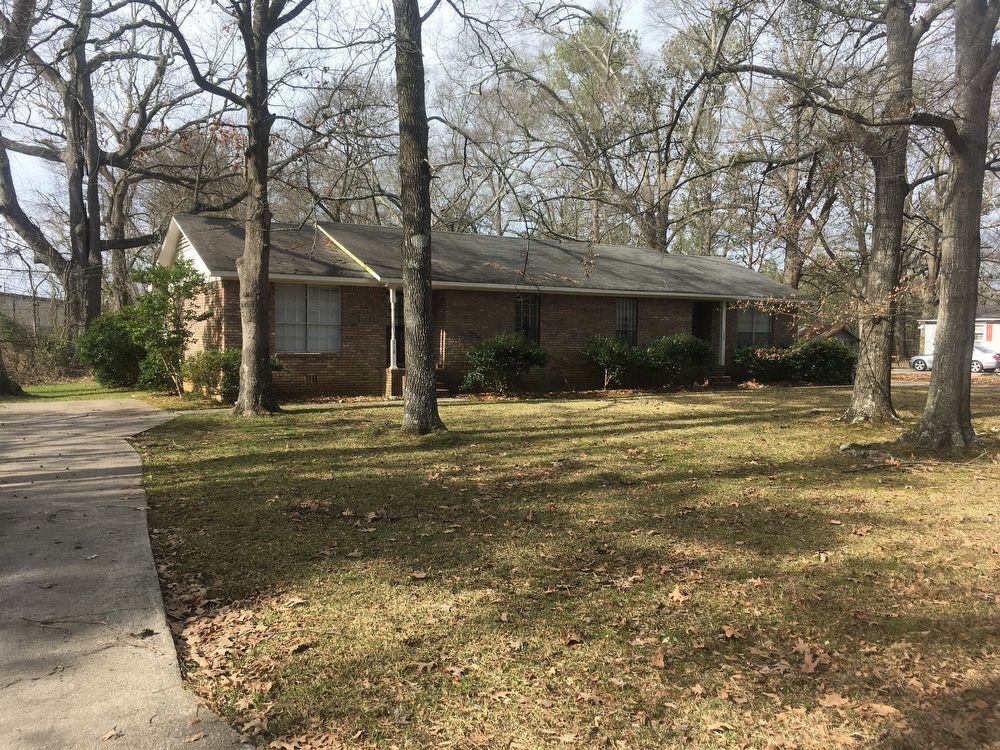 Building Photo - Bessemer    35022