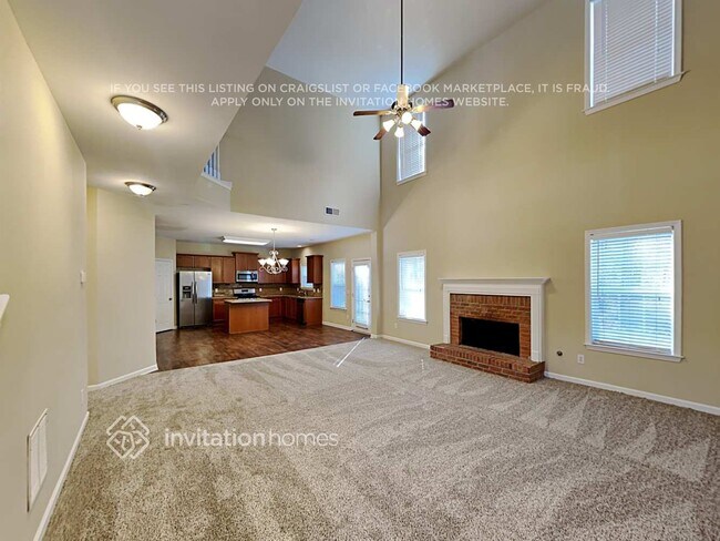 Foto del edificio - 321 Calm Ct NW