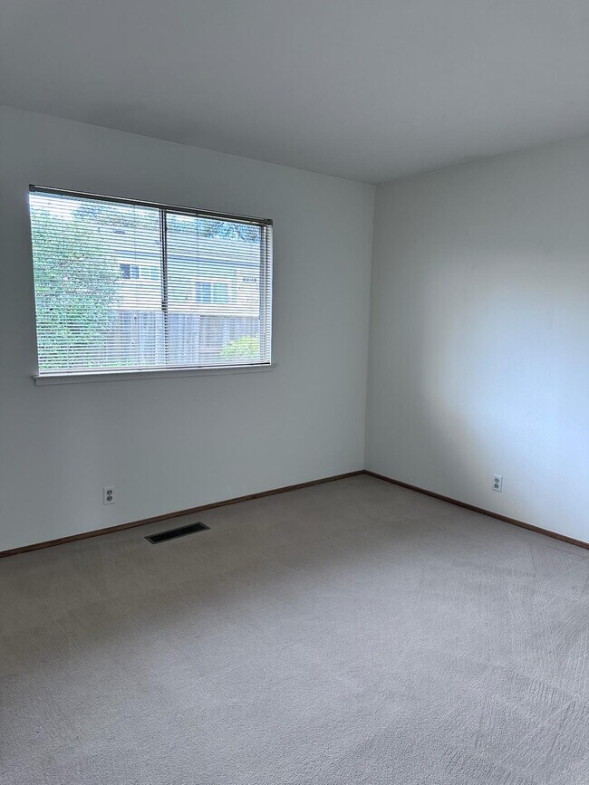 Foto del edificio - 1401 S Mary Ave