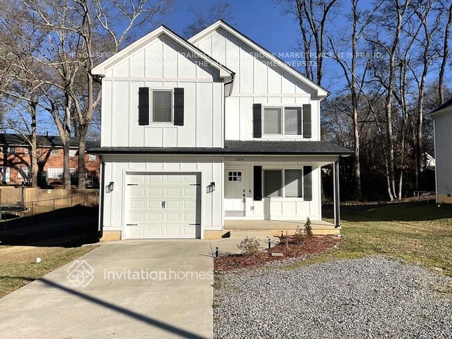 Building Photo - 524 W Main St