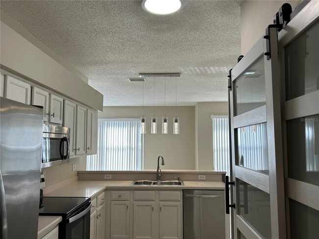 Building Photo - 15513 Eastbourn Dr