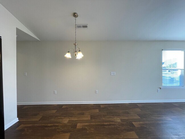 Building Photo - 1495 Leatherman Rd