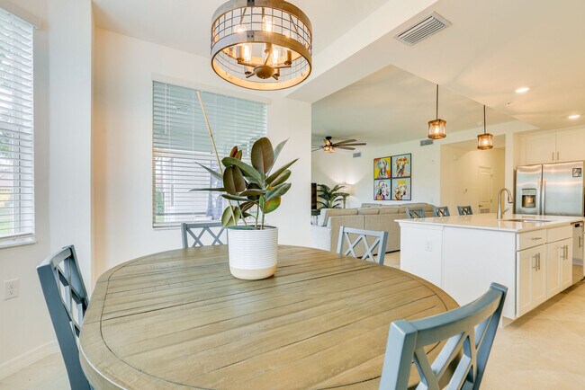 Foto del edificio - 18461 Copperhead Dr