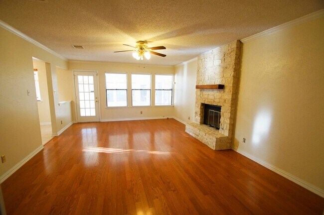 Foto del edificio - 5809 Abilene Trail