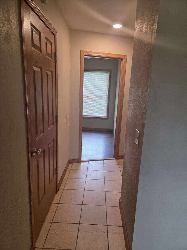 Foto del edificio - 25667 Buckley Ln
