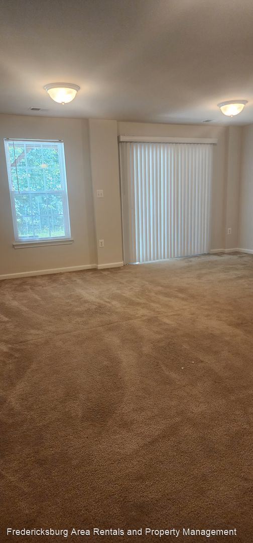 Foto del edificio - 3 br, 2.5 bath House - 4534 Alliance Way