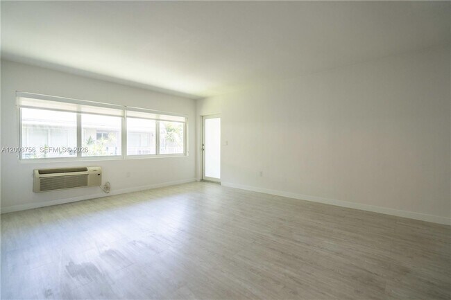 Foto del edificio - 1185 98th St