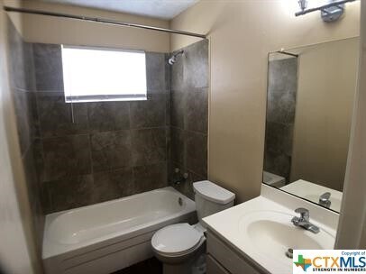 Foto del edificio - 1243 N LBJ Dr