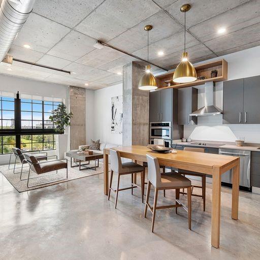 Foto principal - 401 NW 1st Ave