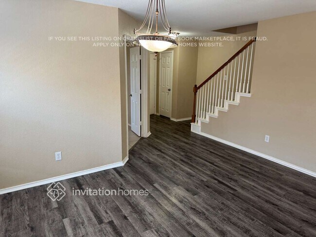 Building Photo - 5108 Raymond Dr