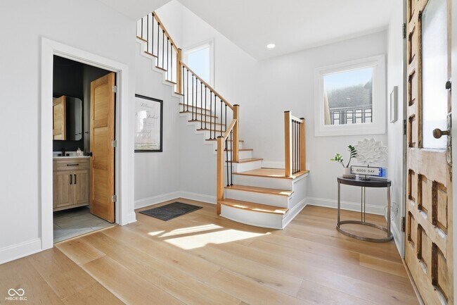 Foto del edificio - 640 E 10th St