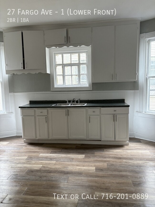 Building Photo - 27 Fargo Ave