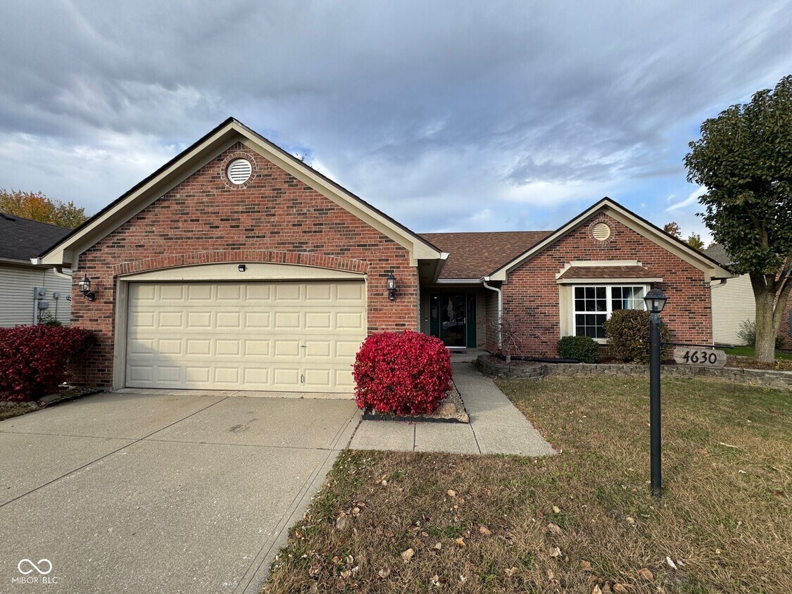 Foto principal - 4630 Welton St