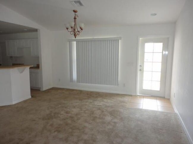 Foto del edificio - 4740 NW 39th Ave