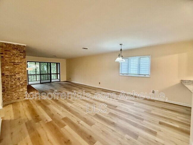 Building Photo - 181 N Britton Creek Ct