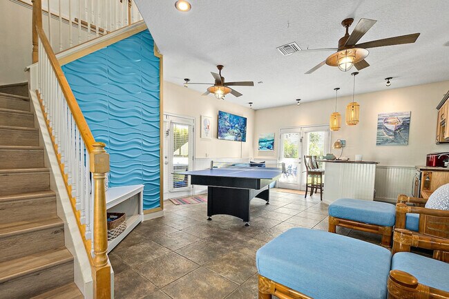 Foto del edificio - 42 Moody Dr