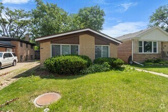 Building Photo - 608 Lavergne Ave
