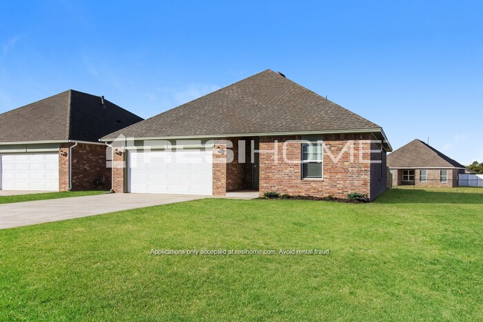 Foto principal - 8061B Wesley Avenue