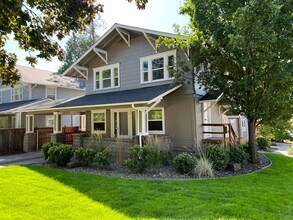 Building Photo - 1908 Alder St