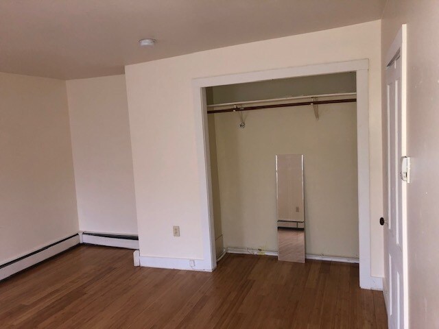 Building Photo - 88 Brackett St