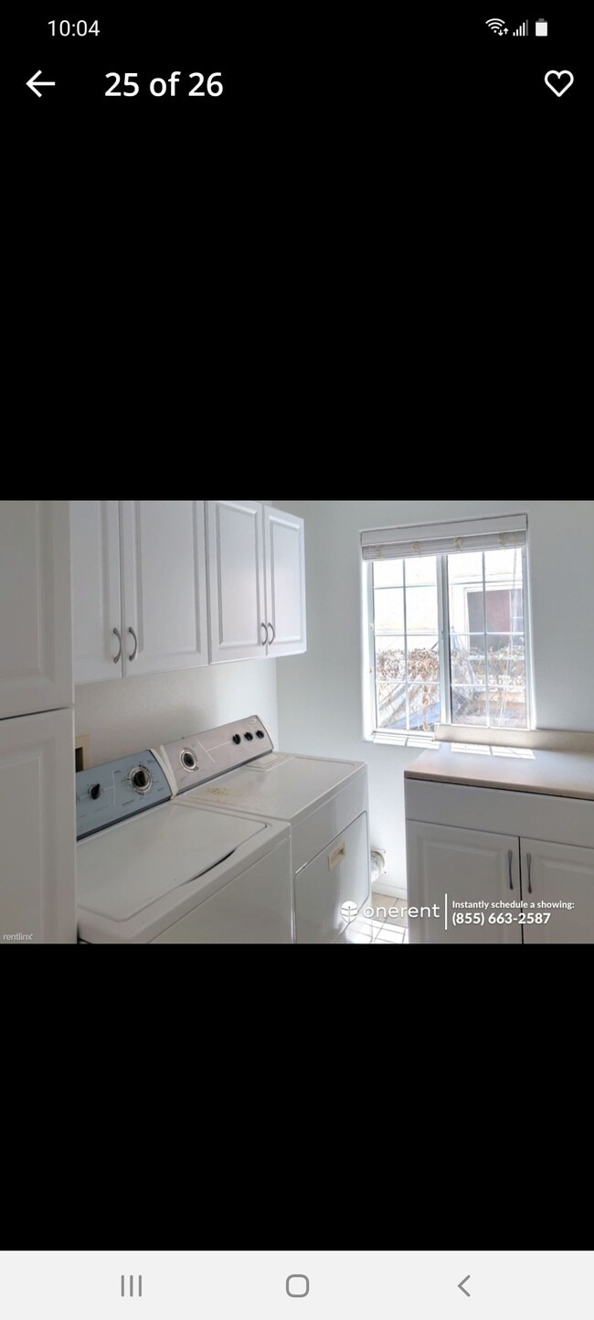Building Photo - 341 Newland St