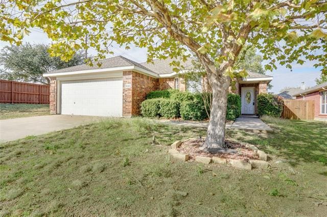 Foto principal - 9940 Carter Dr
