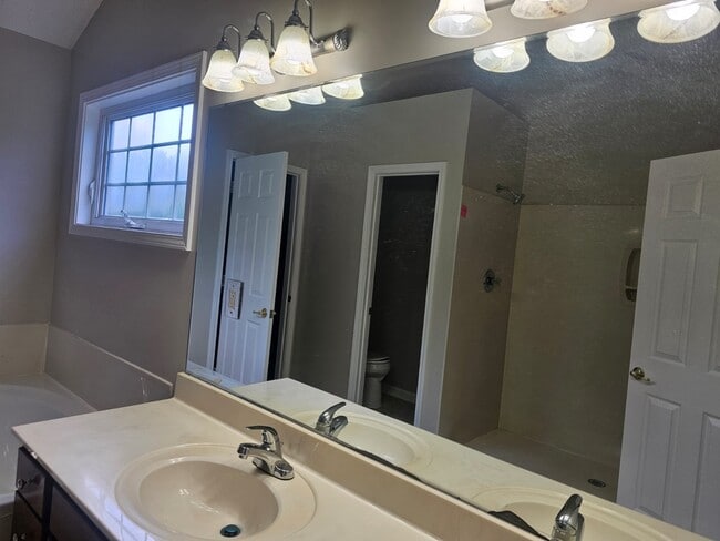 Photo - 4514 New Hopewell Rd House