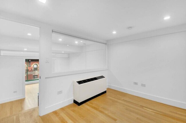 Building Photo - 1 bedroom in New York NY 10010