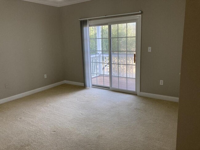 Building Photo - 3203 Middlecoff Ln