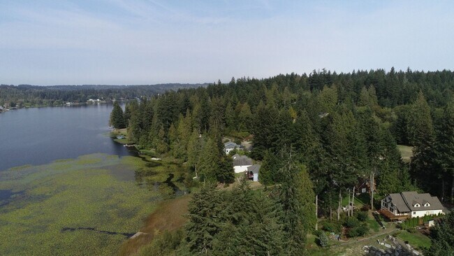 Foto del edificio - 8538 Long Lake Rd SE
