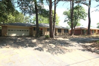 Building Photo - 316 Clemson Dr
