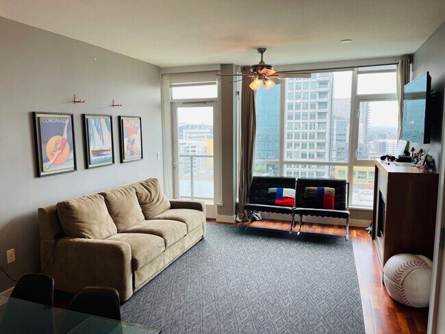 Foto del edificio - Ballpark View Condo at The Legend!