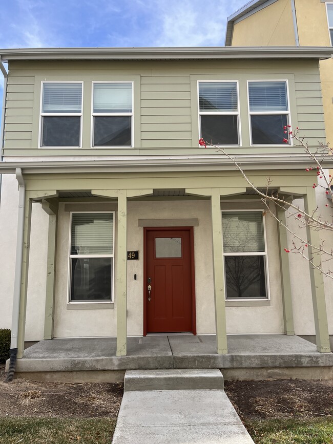 Building Photo - 2149 N 750 W