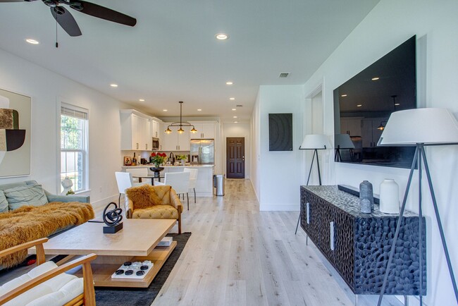 Foto del edificio - Destin- Bright & Modern 3-Bedroom Home wit...