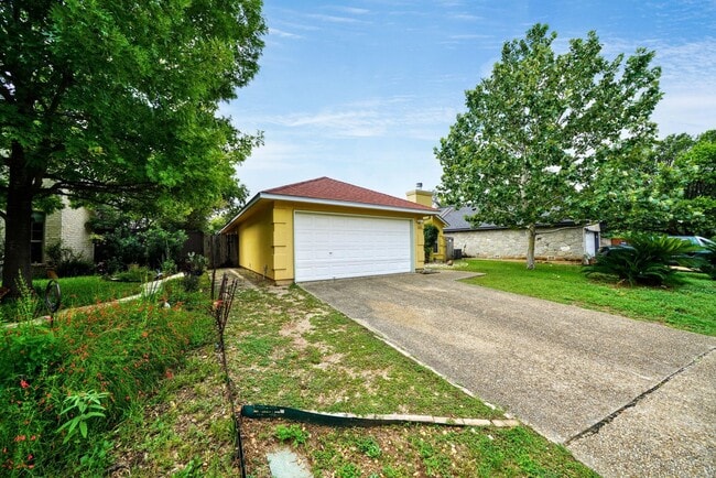 Building Photo - Charming NE Side Home Now Available in the...