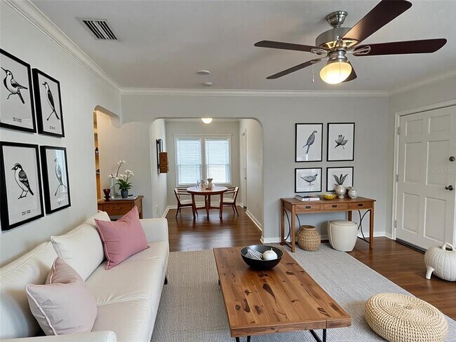 Foto del edificio - 303 S Audubon Ave