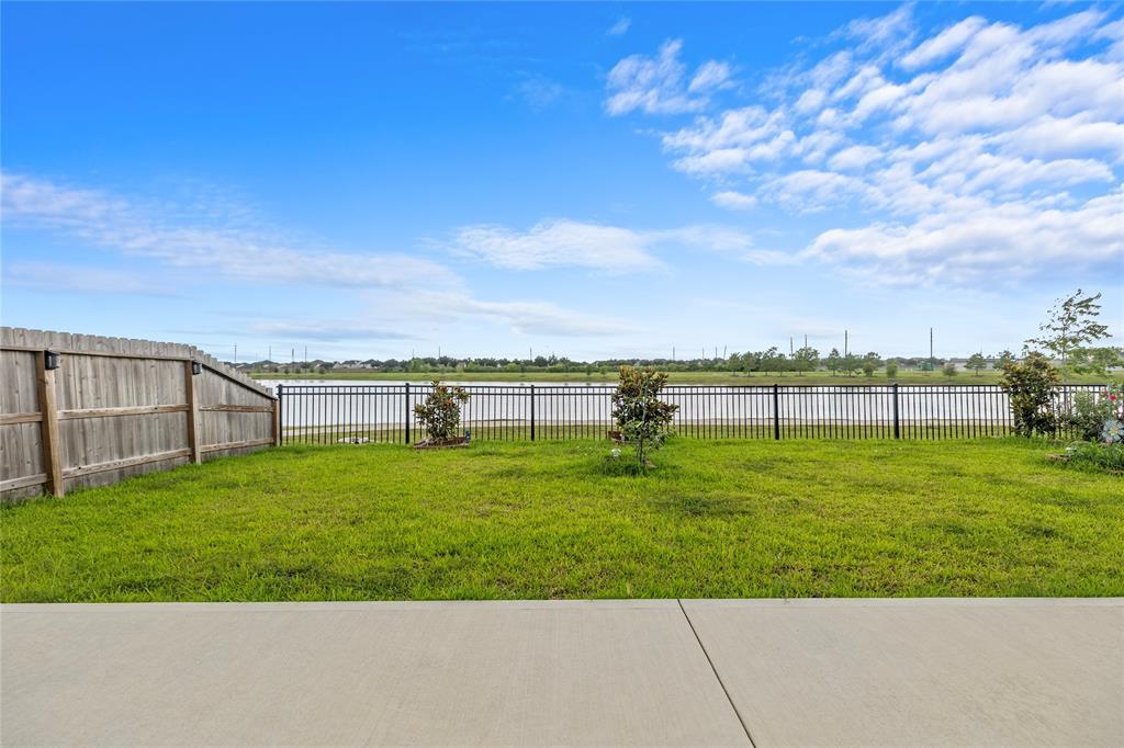 Foto principal - 18103 Grand Vista Hills Ln