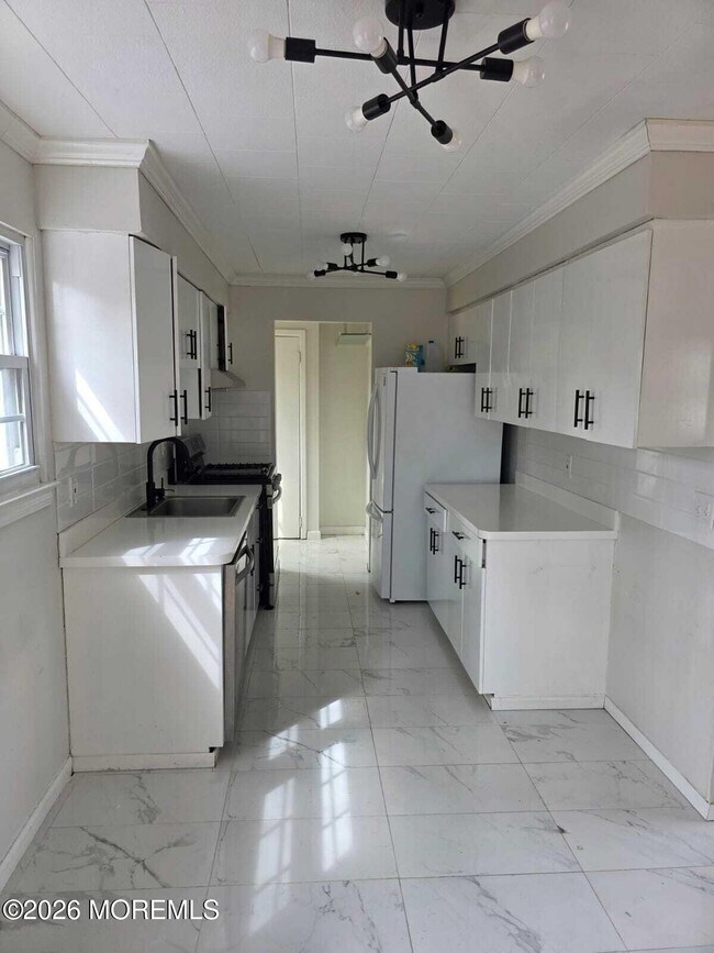 Foto del edificio - 14 Nathan Ave