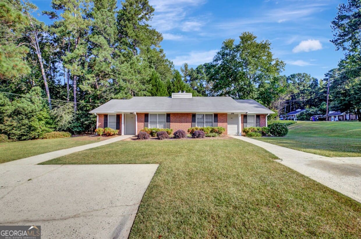 Primary Photo - 125 Belle Dr