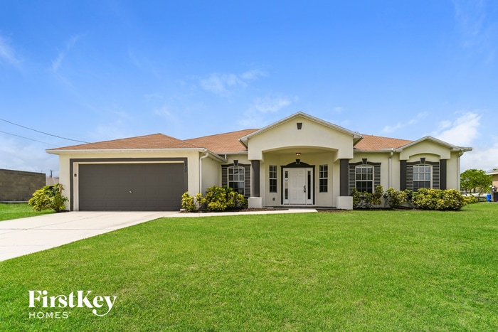 Foto principal - 2472 NW 8th Terrace