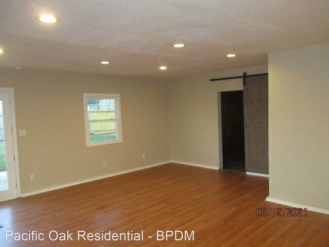 Foto del edificio - 4 br, 1.5 bath House - 400 Sunnymeade Drive